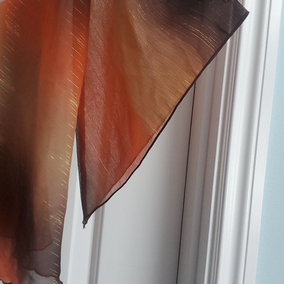 Wet seal sheer top Tie front brown,orange gold - Picture 3 of 6